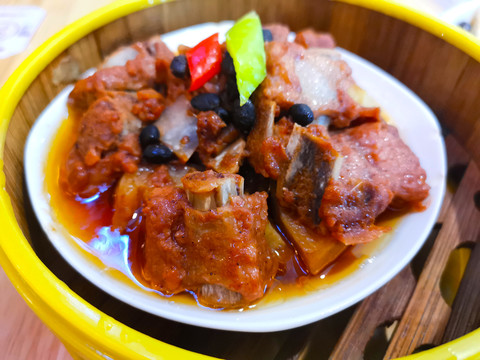 红烧排骨