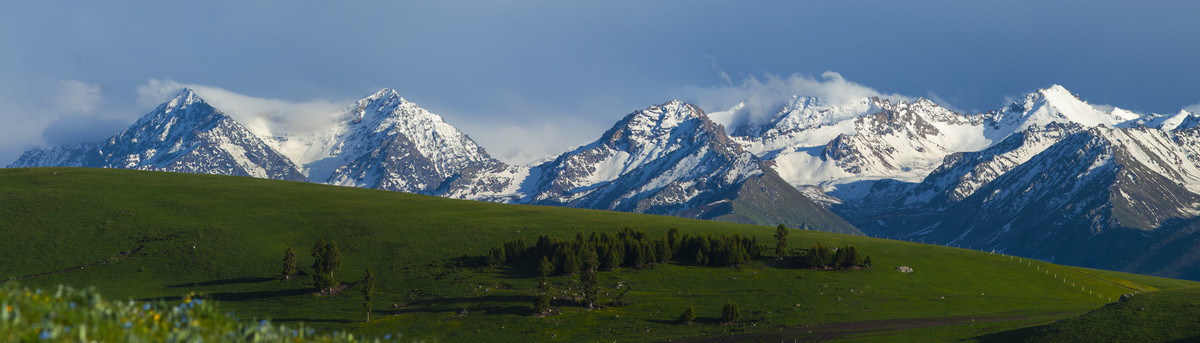 天山