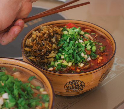 三鲜米线煮米线