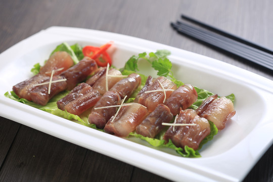 清蒸连洲腊味