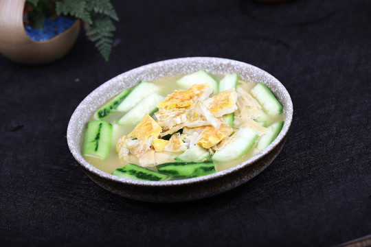 上汤支竹丝瓜