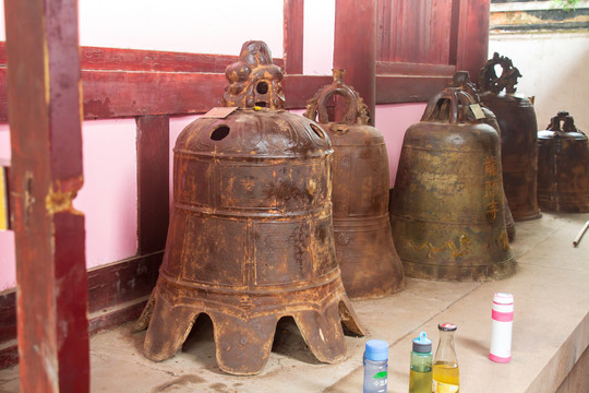 江苏苏州寒山寺藏钟