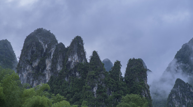 山
