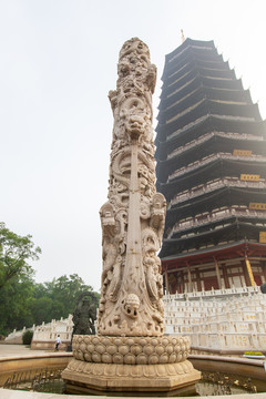 江苏常州天宁禅寺九龙柱