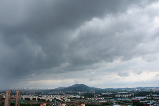 风雨欲来