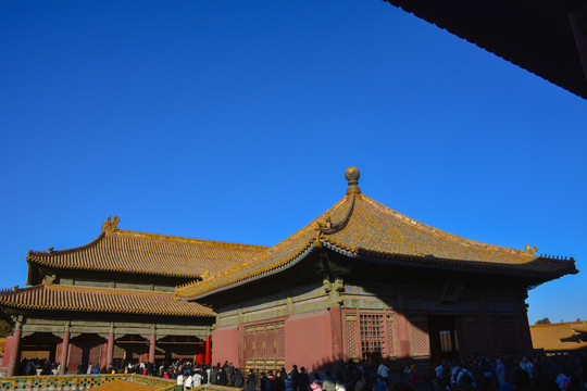 蓝天下的北京故宫