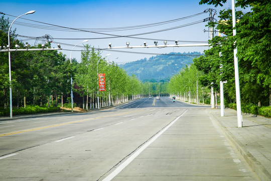 柏油路