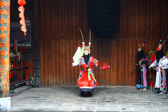 天龙屯堡地戏