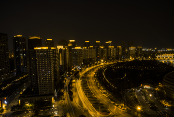 黑金色调夜景 车流慢门