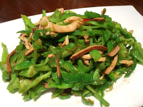 青椒炒肉丝