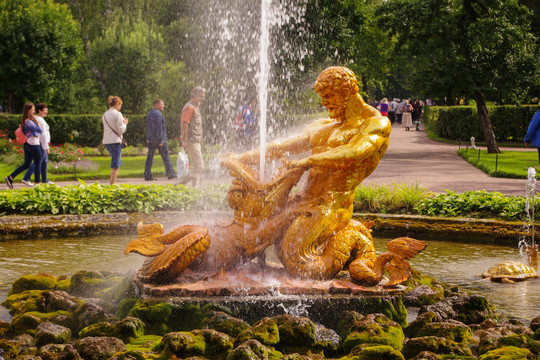 雕塑喷泉