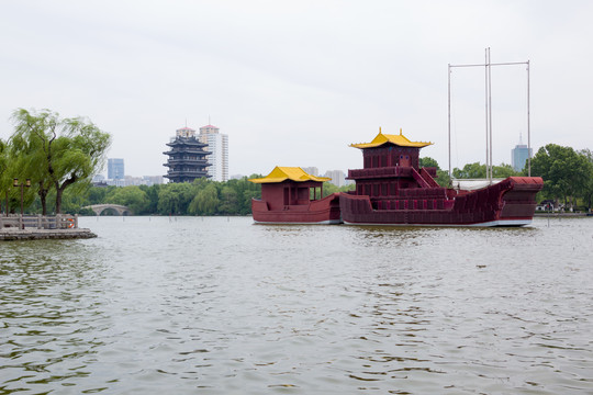 济南大明湖风光