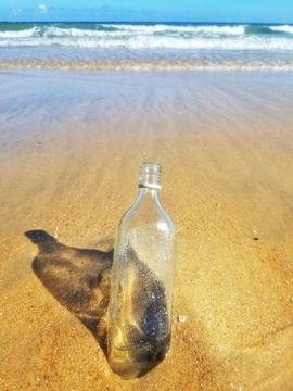 海边漂流瓶