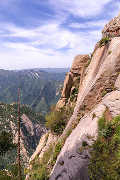 华山山峰