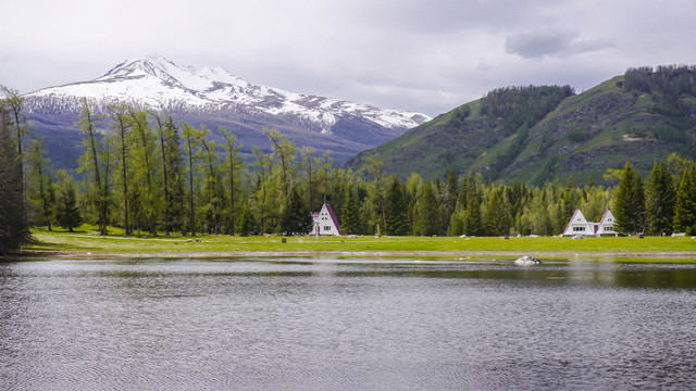 喀纳斯双湖风景