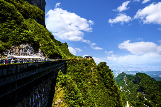 张家界天门山风光