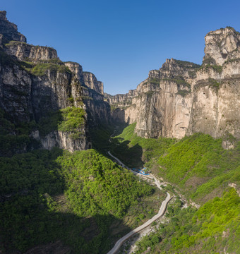 天瀑峡