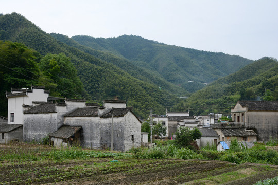 皖南山村