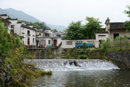 山村