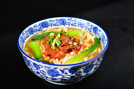 酱汁牛肉面