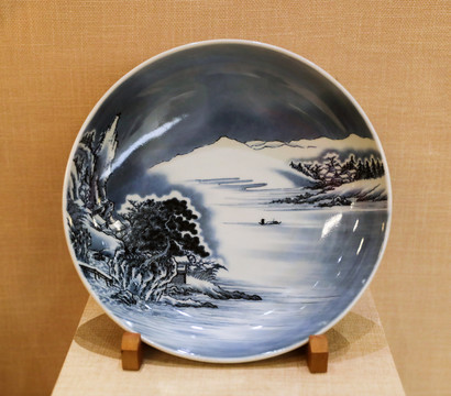 日本瓷器日本瓷盘