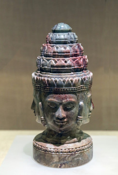 柬埔寨石刻四面菩萨头像
