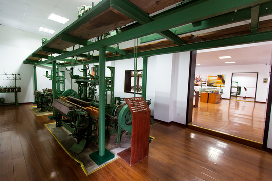 苏州丝绸博物馆K274型丝织机