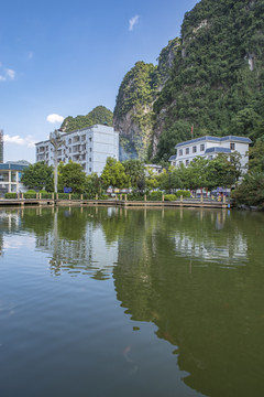 近水楼台