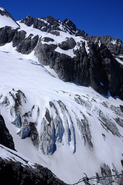 玉龙雪山