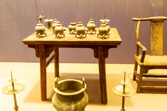 江苏苏州博物馆明代小木桌子