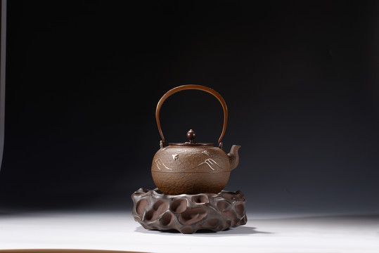 电陶炉茶具铁壶