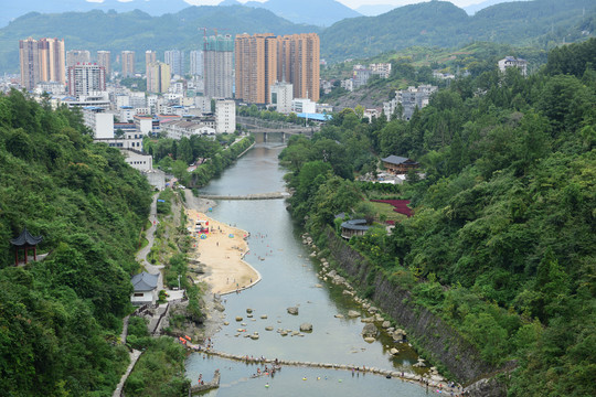 湖北恩施州宣恩县山水园林城市