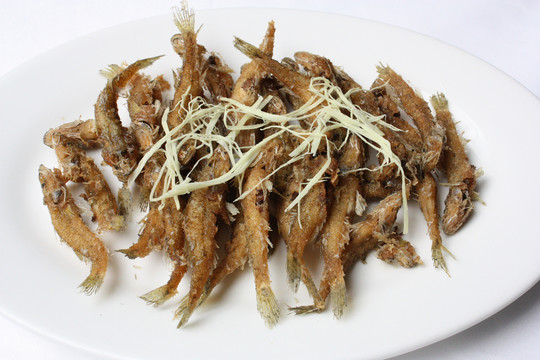 拍姜豆豉蒸河鱼仔