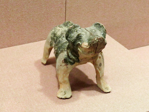 三国绿釉陶狗