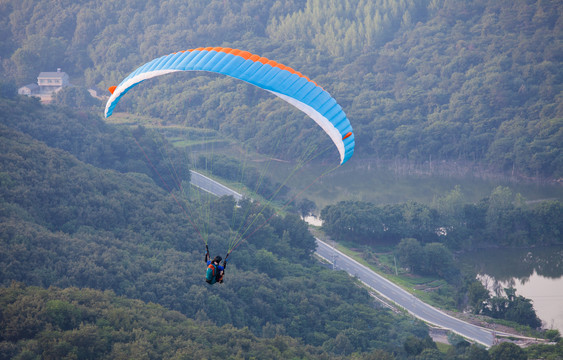 圣境山滑翔伞基地