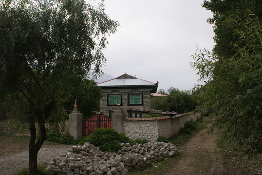 藏族房子
