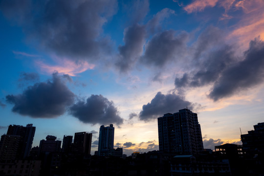 广州城市黄昏景色