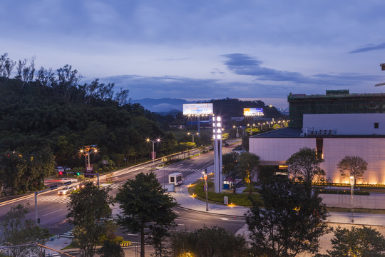 城市道路夜景