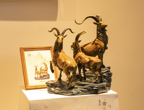 羚羊雕塑