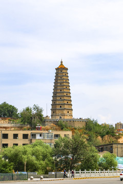 凌霄塔