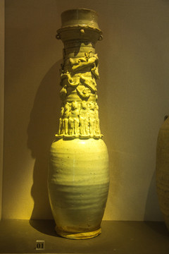 博物馆展示的陶器