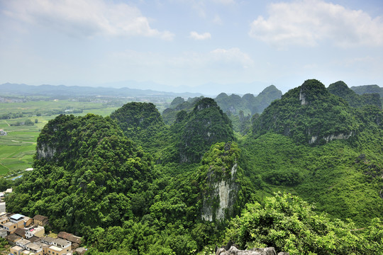 喀斯特峰林