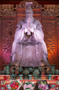 孔子雕塑