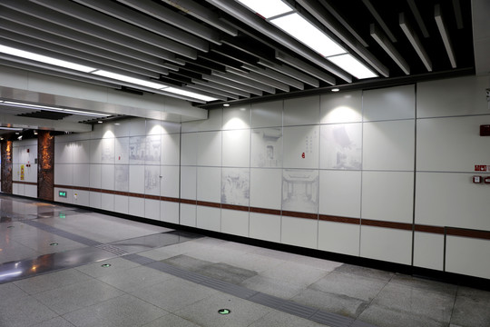 地铁文化墙