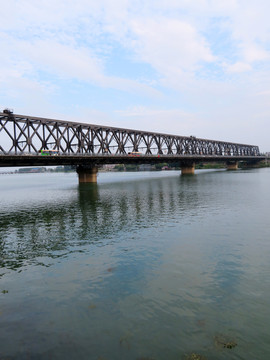 襄阳汉江大桥