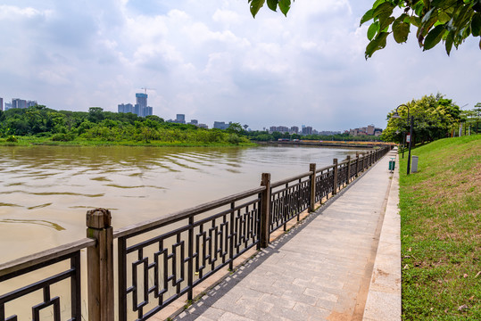 沿江休闲路