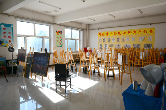 美术教室画室