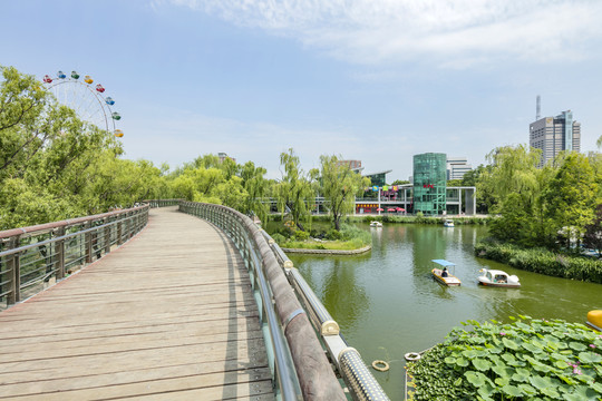 济南泉城公园景观