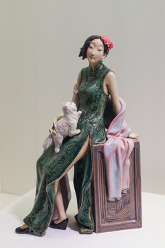 石湾窑瓷塑上海女人