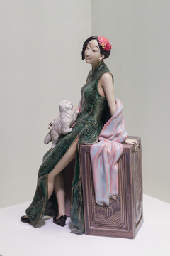 石湾窑瓷塑上海女人